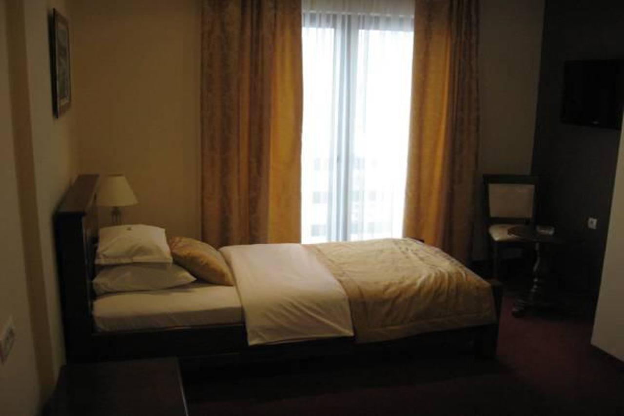 Hotel Opal Exclusive Бихач Экстерьер фото