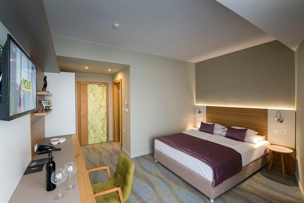 Hotel Opal Exclusive Бихач Экстерьер фото